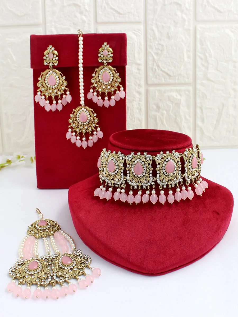 Adhira Choker Necklace Set