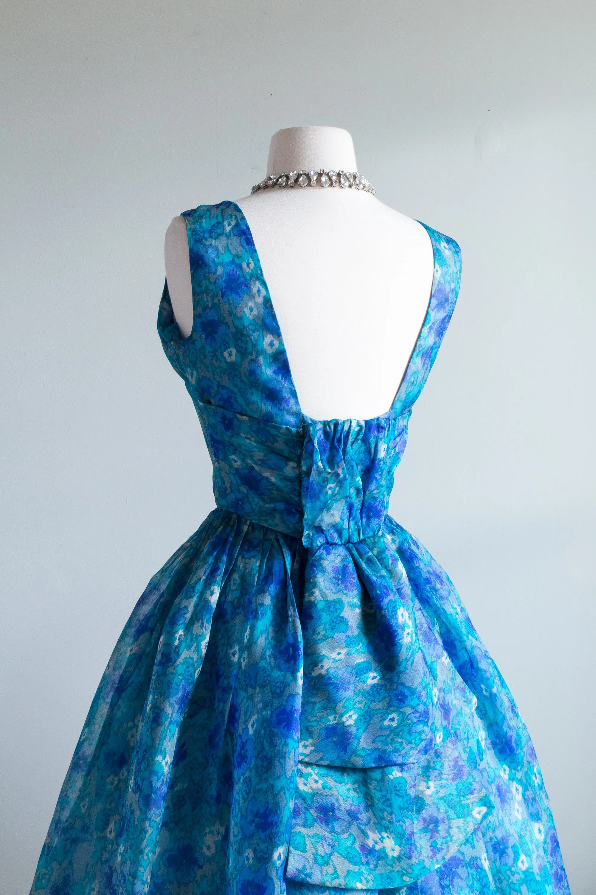 Beautiful Late 50's Lanz Silk Organza Cocktail Dress / XS