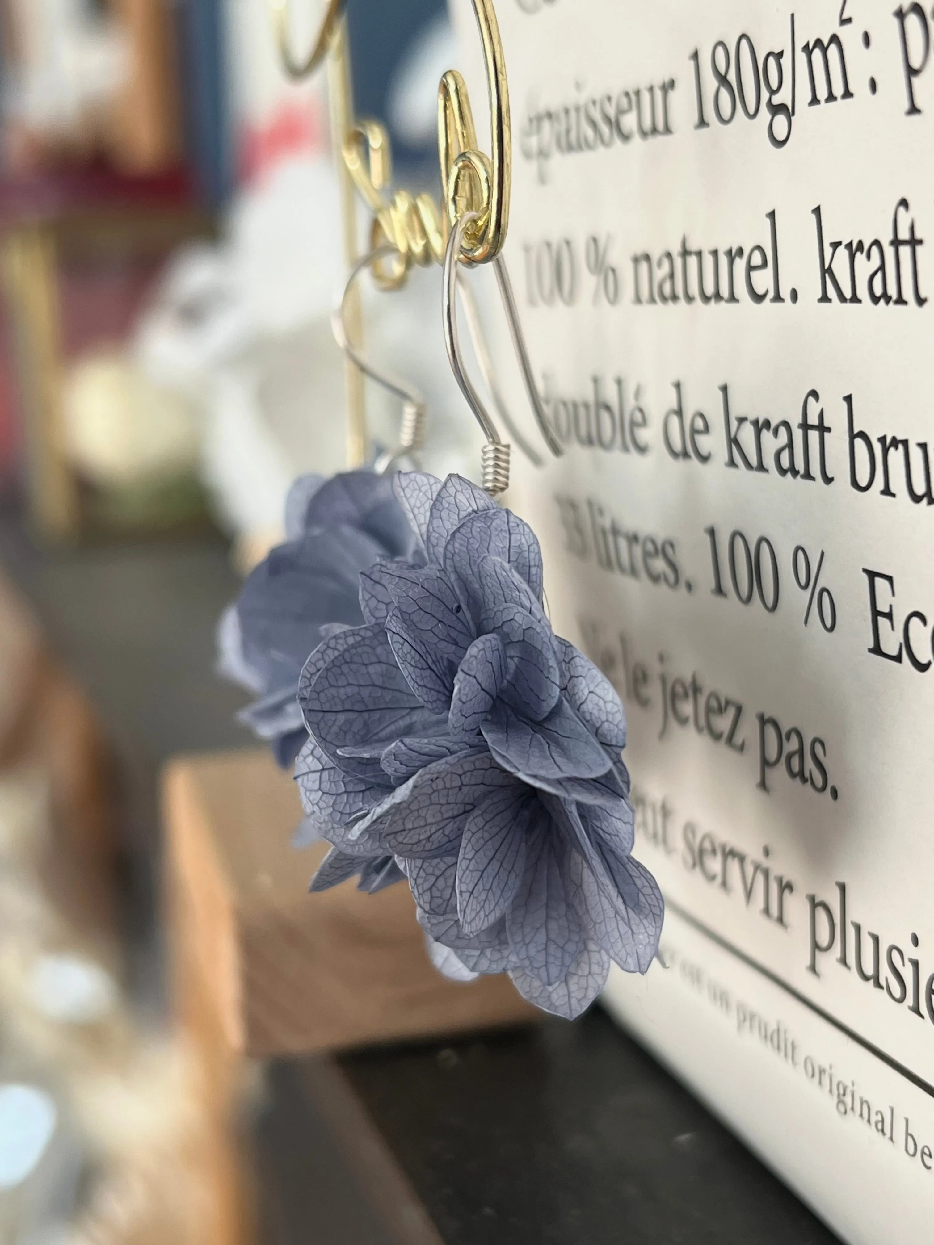 Bridal Earrings, Dusty Blue Hydrangea Earrings for Brides, Blue Floral Earrings, Blue Flower Earrings, Dried Flower Earrings, Something Blue