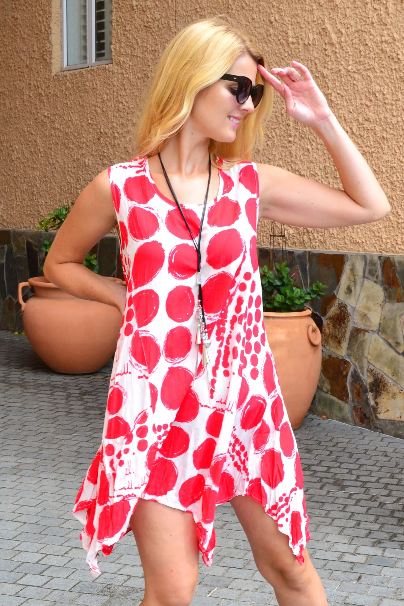 Cara Spot Sleeveless Tunic Top