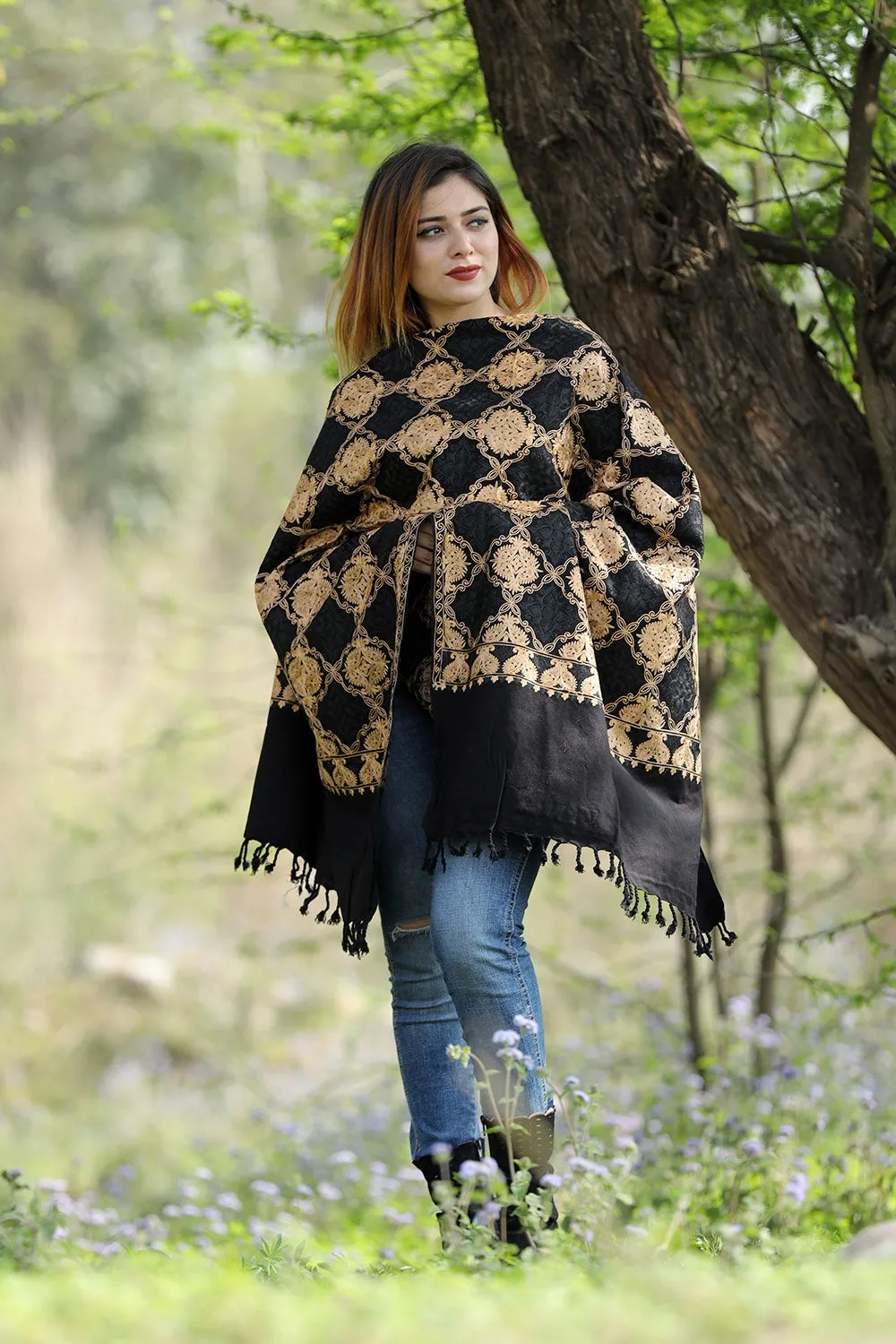 Charismatic Black & Beige Colour Stole With Graceful Dense Jaal Pattern Of Kashmiri Embroidery Makes It An Ideal Wear.