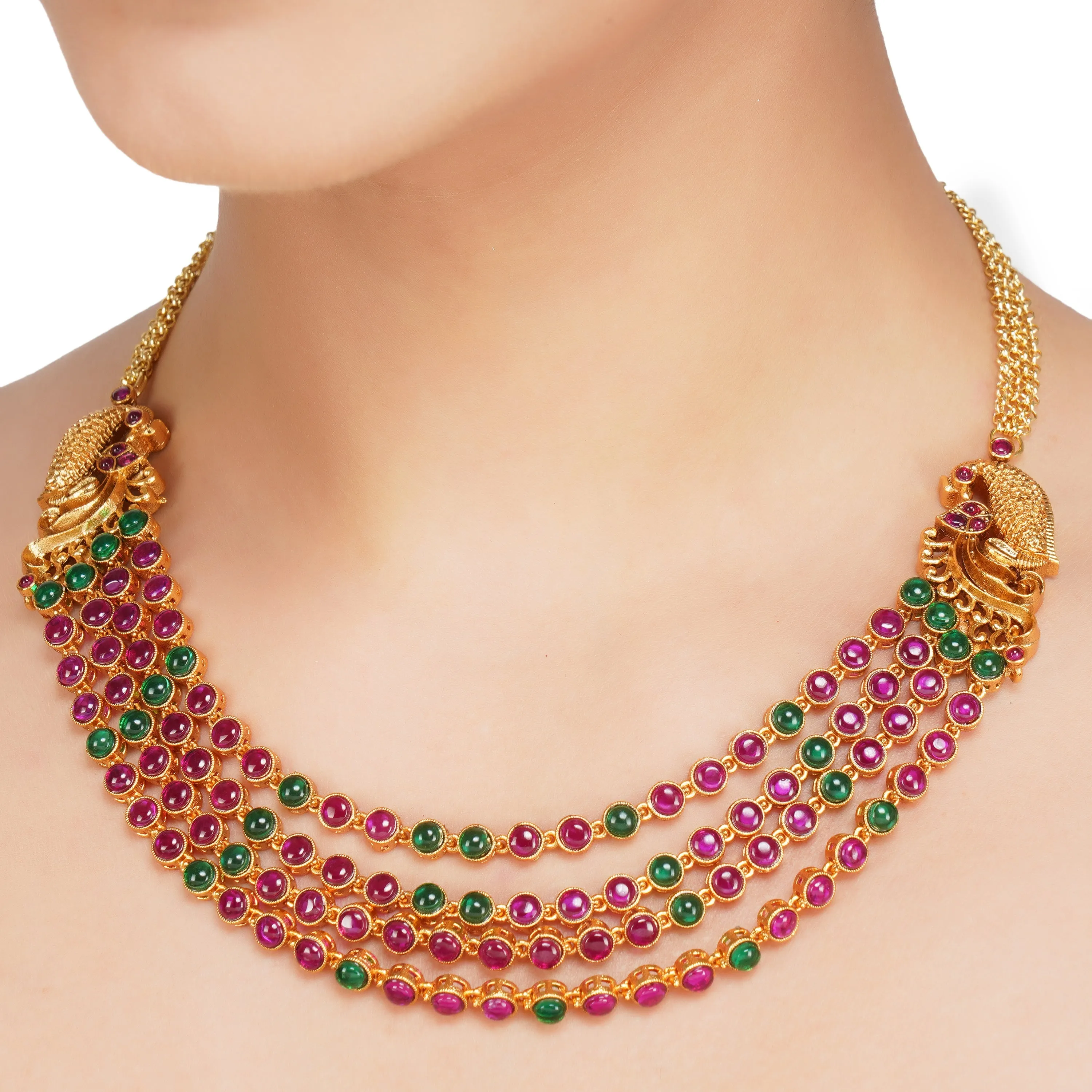 JAGATI NECKLACE