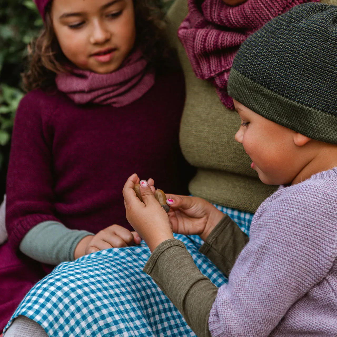 Lise Sweater in Baby Alpaca - Aubergine (1-7y)