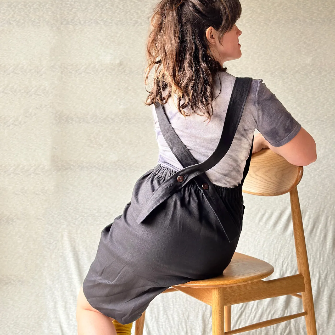 Mamiko Linen Apron Dress - Coal Black (Women)