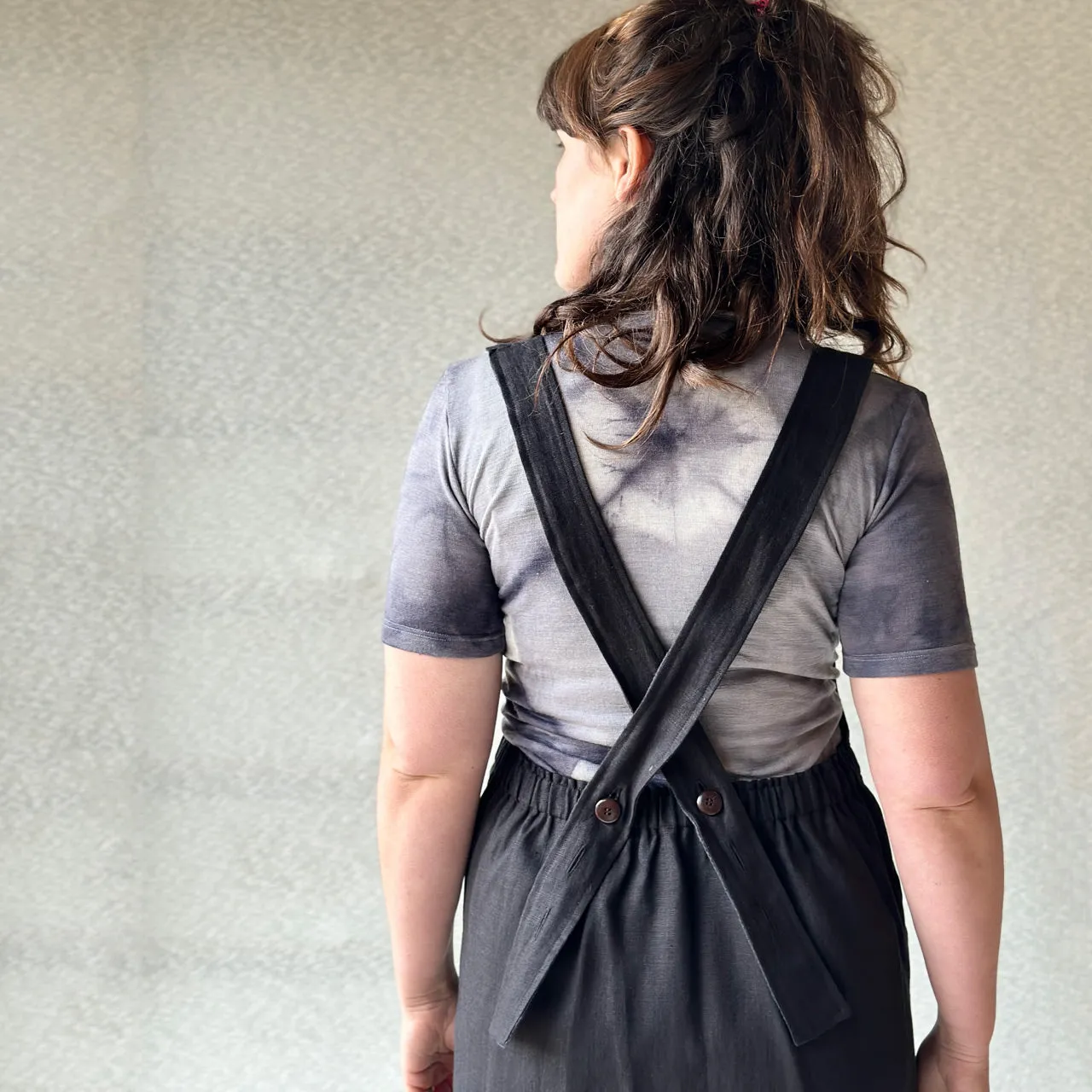 Mamiko Linen Apron Dress - Coal Black (Women)