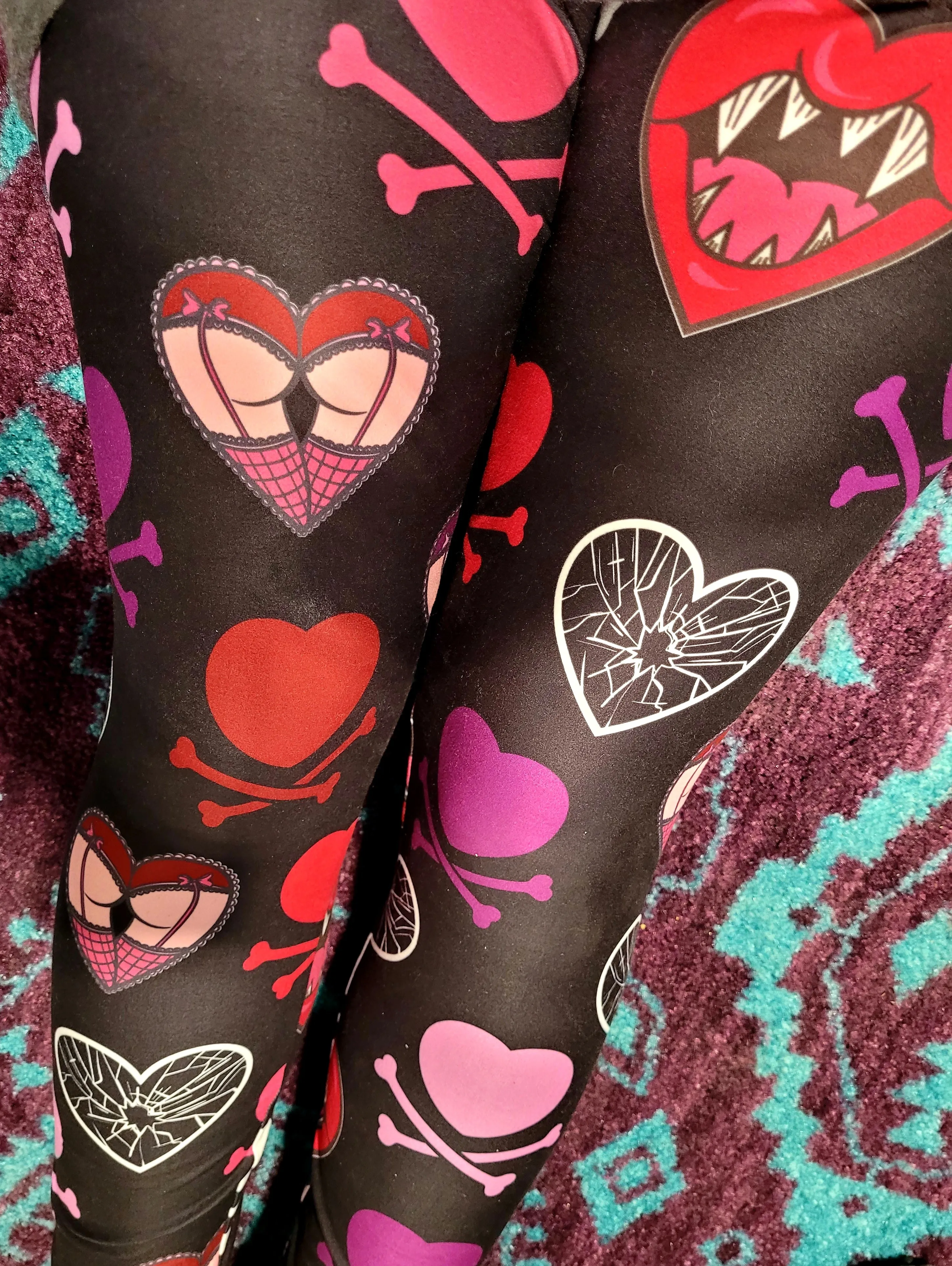 Naughty Valentine (Exclusive) - High-quality Handcrafted Vibrant Leggings