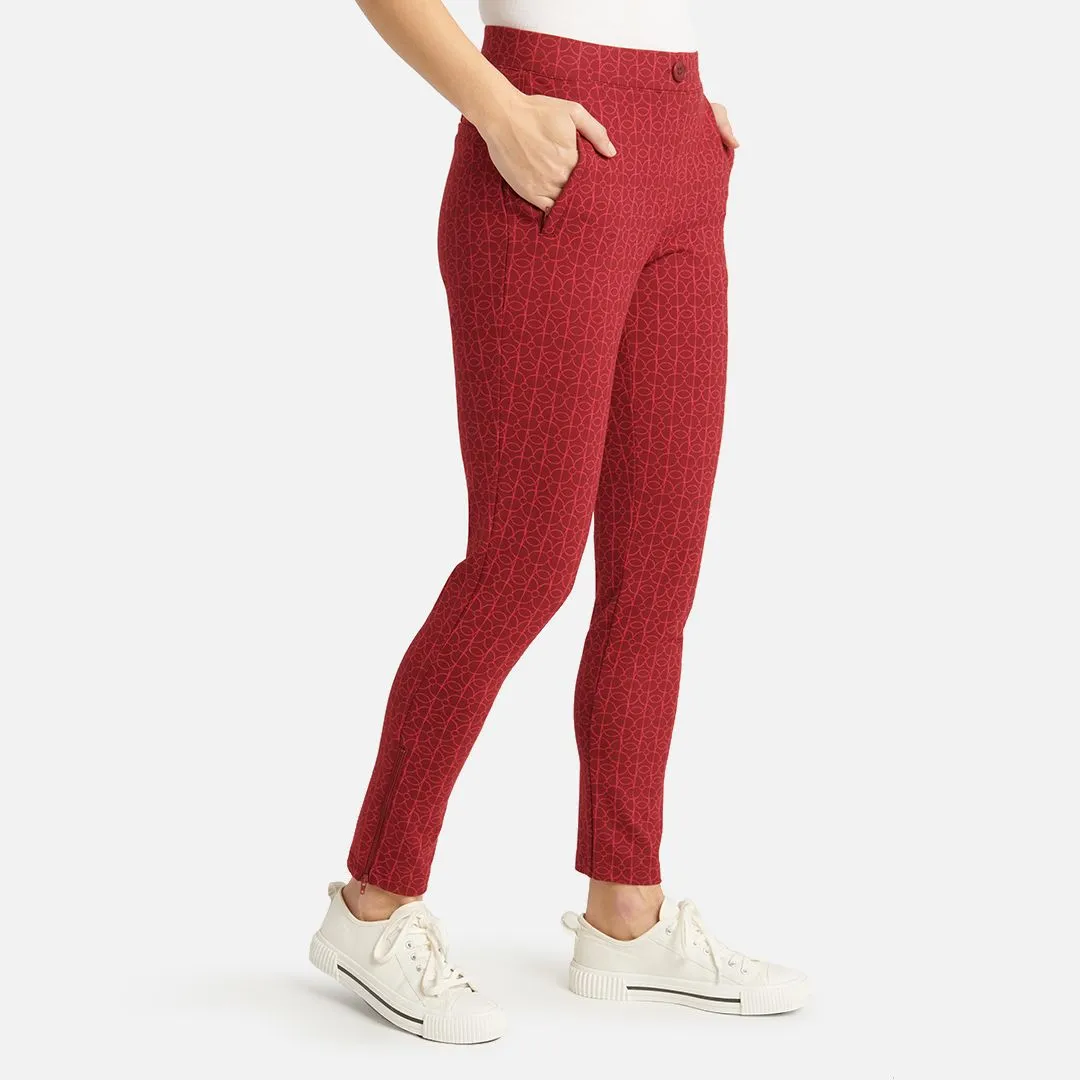 Skinny-Leg | Pencil Dress Pant Yoga Pants (Rhubarb)