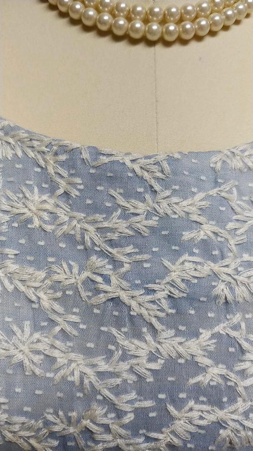 *VINTAGE BLUE WITH WHITE EMBROIDEREY BELL SKIRT DRESS WITH METAL ZIPPER